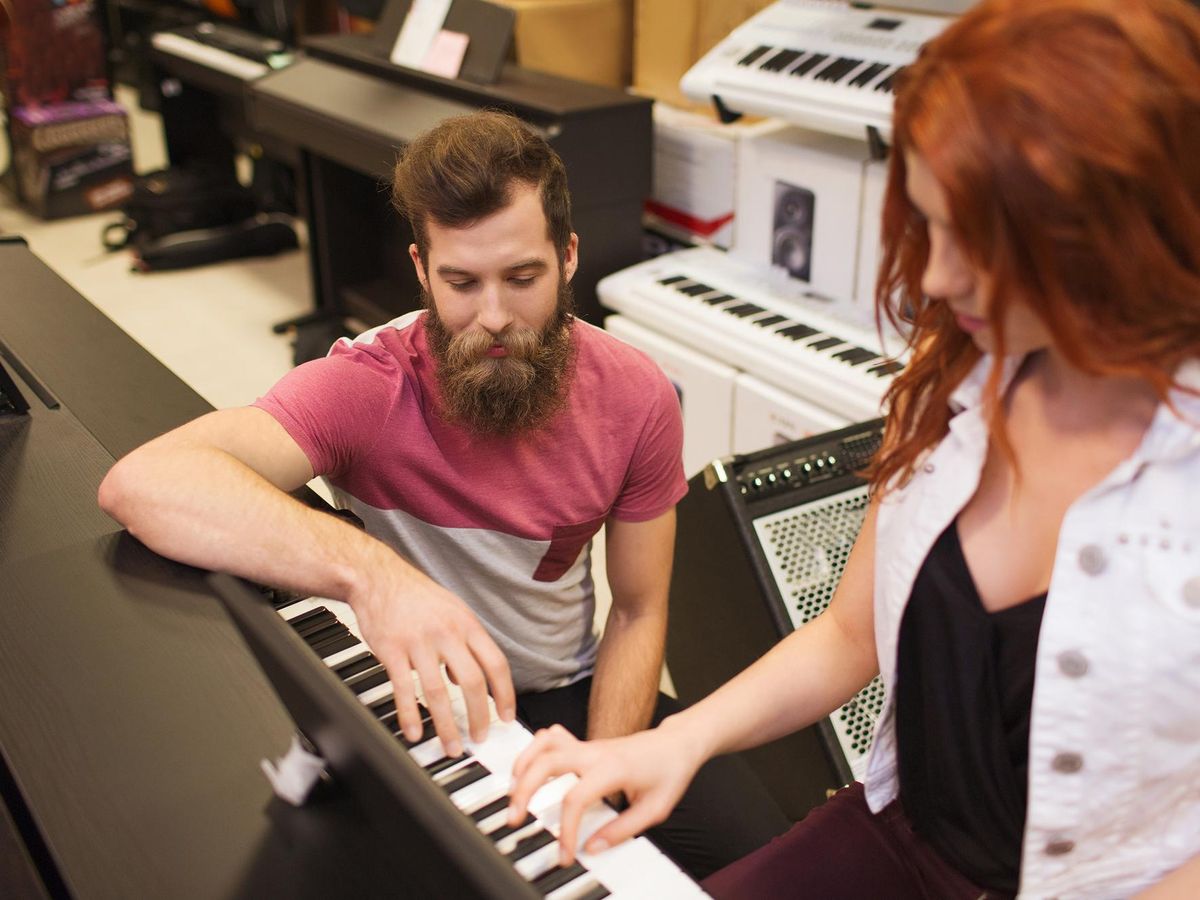 Jak serwisy muzyczne kształtują globalną scenę artystów i różnorodność gatunków