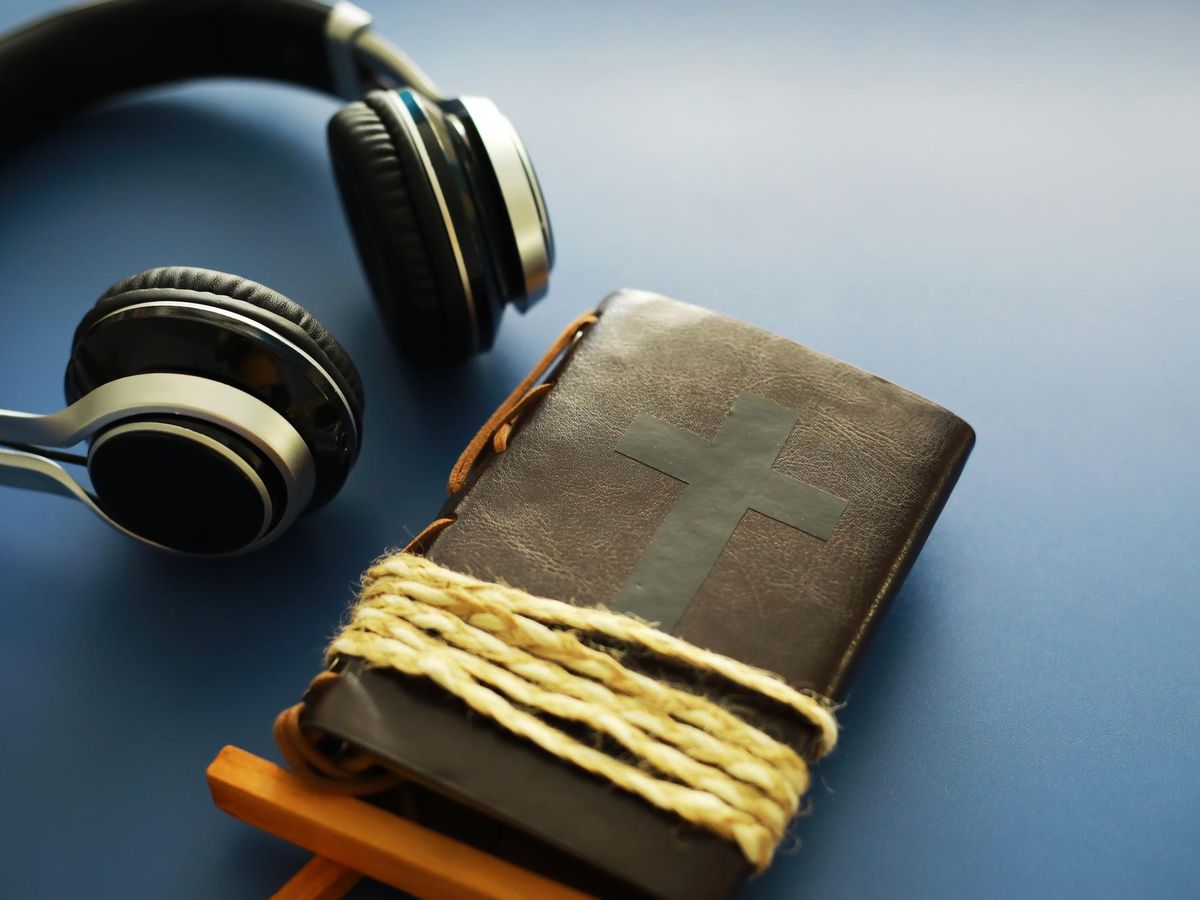 Jak polskie serwisy muzyczne kształtują scenę i wspierają nowe odkrycia